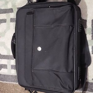 Targus Black Laptop Computer Crossbody Satchel Travel Bag